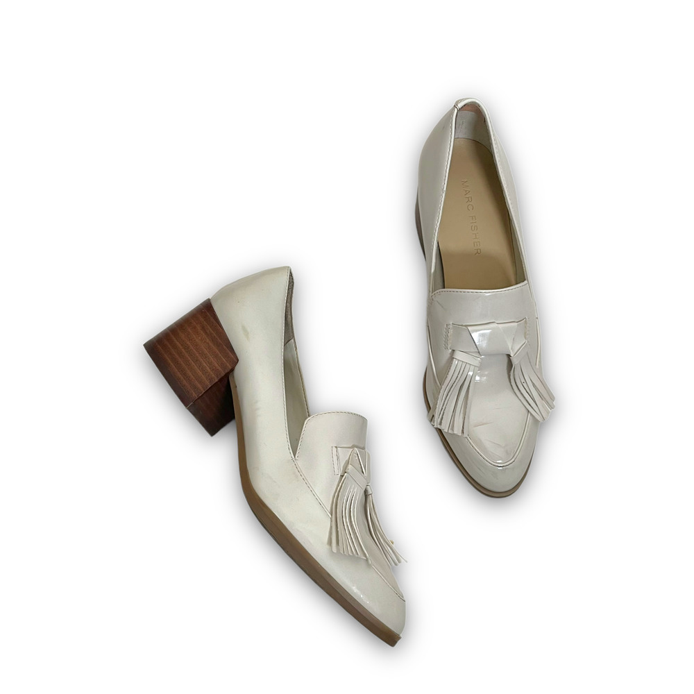 Marc Fischer Phylicia 2 Faux Patent Leather white Oxford Heel